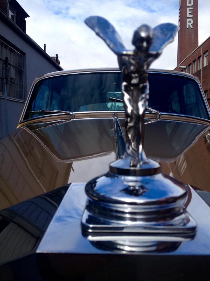 Rolls Royce Phantom Spirit of Ecstasy with perfect paint finish